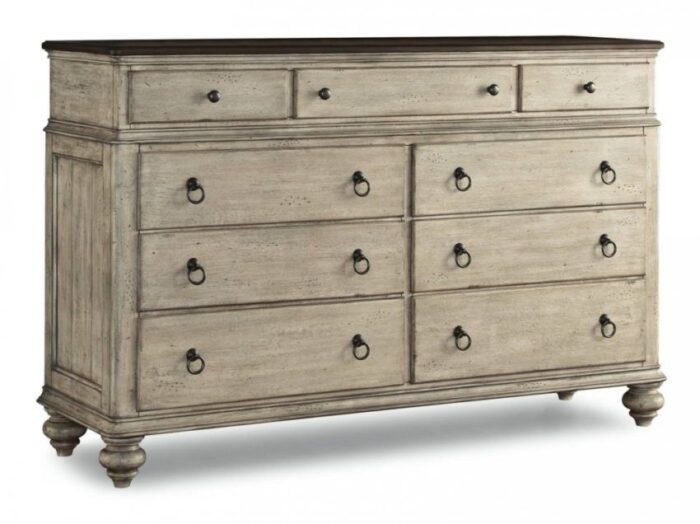 Plymouth Dresser